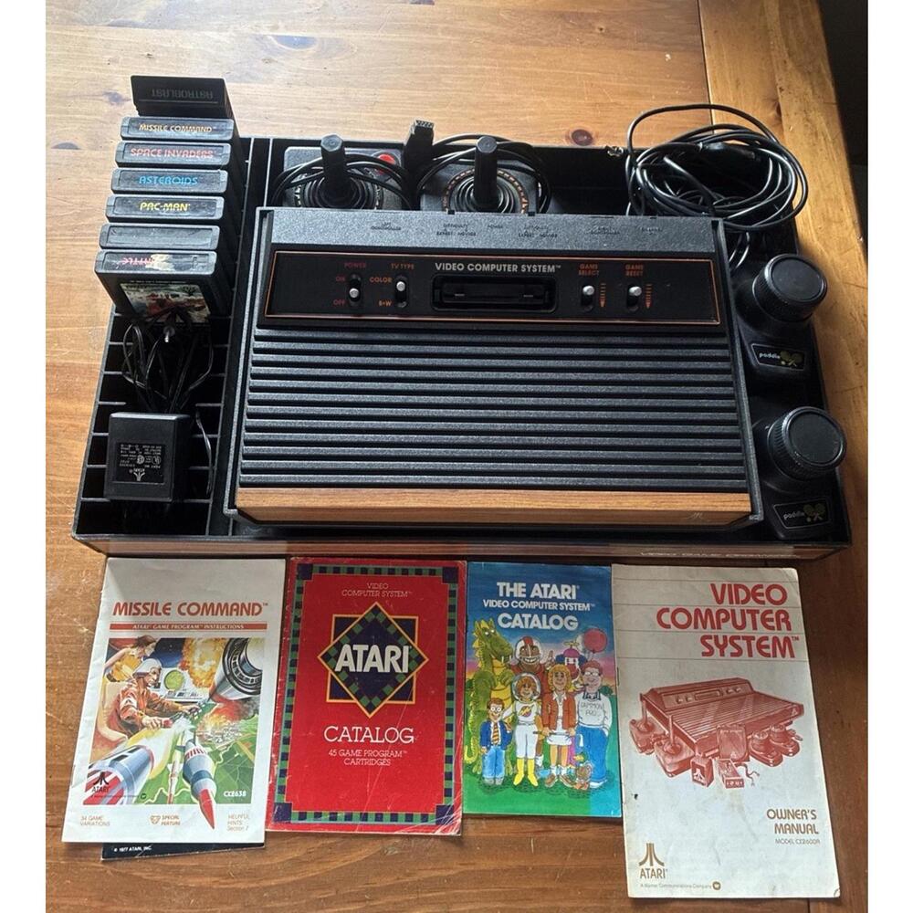 Atari 2600a Console Woodgrain Controller Games & Hartzell Organizer Works